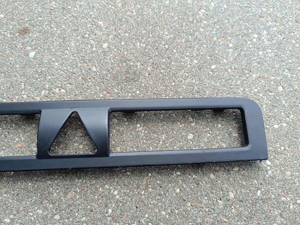 фото №3, Рамка панель корзина консоли радио 1din audi a3 8p 8p0863321