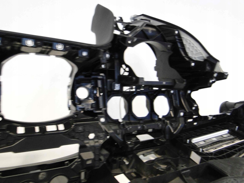 фото №9, Mercedes c klasa w205 205 консоль панель приладів панель приладів