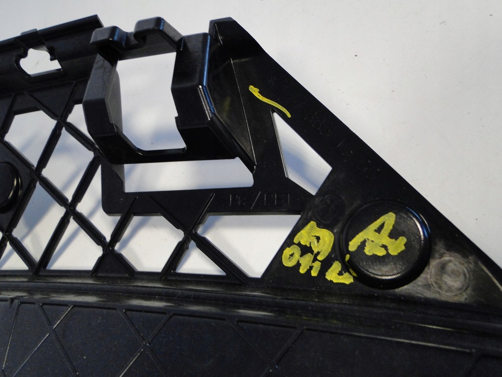 фото №10, Mercedes рама верхний усилитель w бампер передний 45 amg cla 118 c118 w118