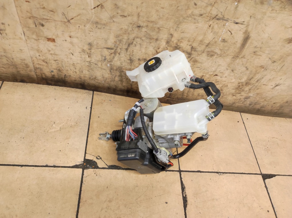 фото №1, Усилитель тормозов насос тормозная abs highlander комплектная