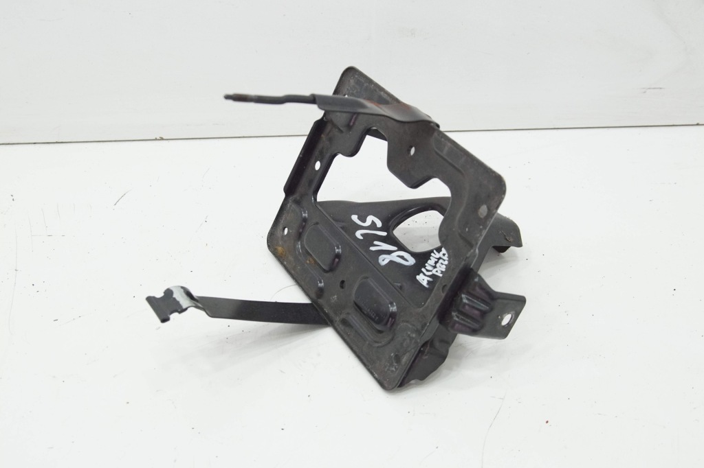 Купить Полка под аккумулятор mercedes sl r230