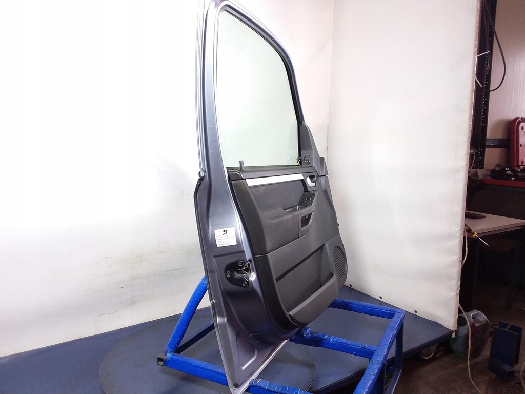 фото №11, Opel meriva i дверь перед левая z163