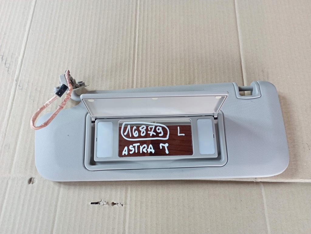 фото №1, Opel astra j kombi защита солнцезащитная правая козырёк