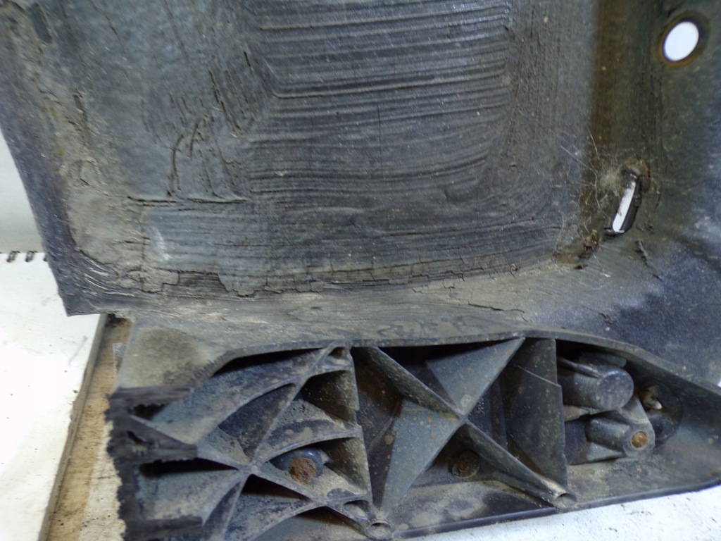 Крыло  левое  передний volkswagen audi a4 b6 цвет lx7z zakonserwowany Оригинал