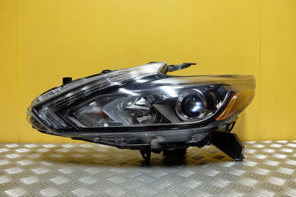 фото №1, Nissan altima l33 lift 2016- фара лампа led левая usa