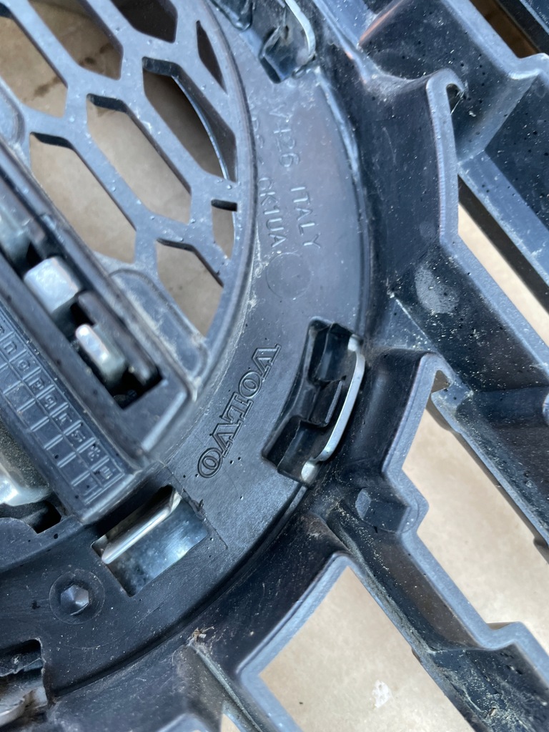 фото №9, Volvo xc60 ii r design решётка радиатора решётка радиатора 31457464