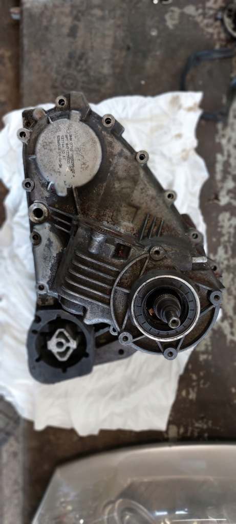 фото №1, Коробка передач розподільника bmw e60 e61 e91