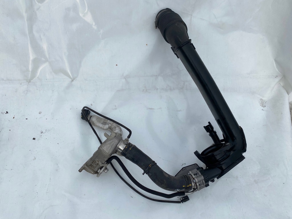 фото №1, Bmw x1 f48 радіатор вихлопних газів труба wąż 8576809 egr