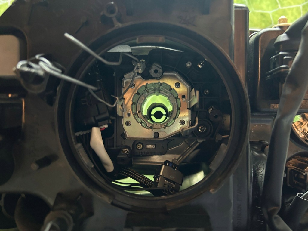 фото №10, Комплект лампа перед volvo xc90 30698813 30698814 ксенон