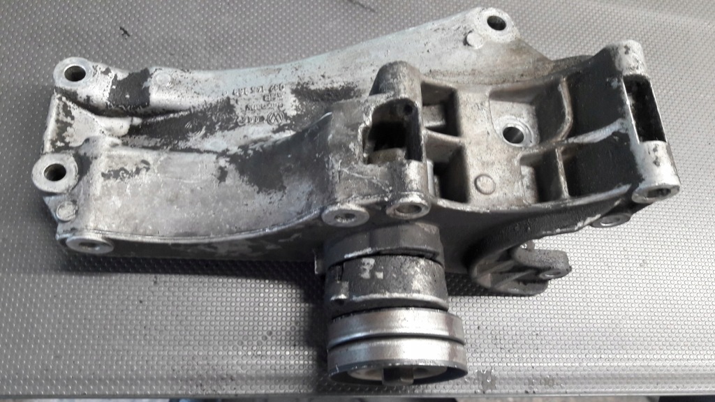 Купити 032145169g двигун 1.4 vw polo 99r