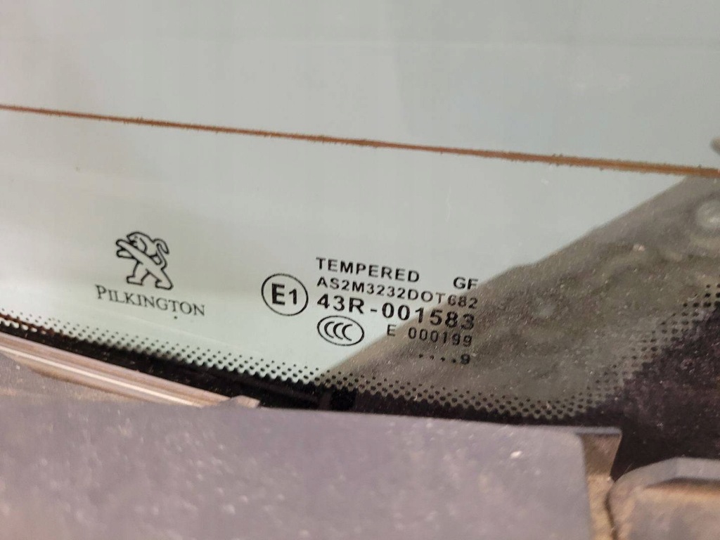 фото №9, Задняя крышка багажника багажника peugeot 208 2015