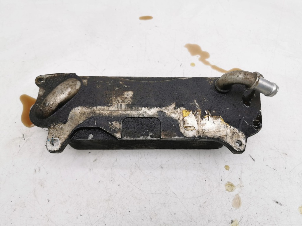 Audi a7 s7 4g 2013 радиатор масла коробки передач 4g0317021t Недорого