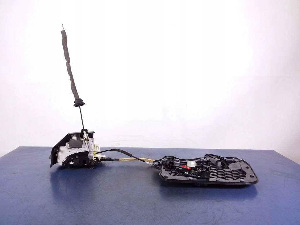 фото №1, Audi a8 d4 замок дверь перед левый 4h1837015e