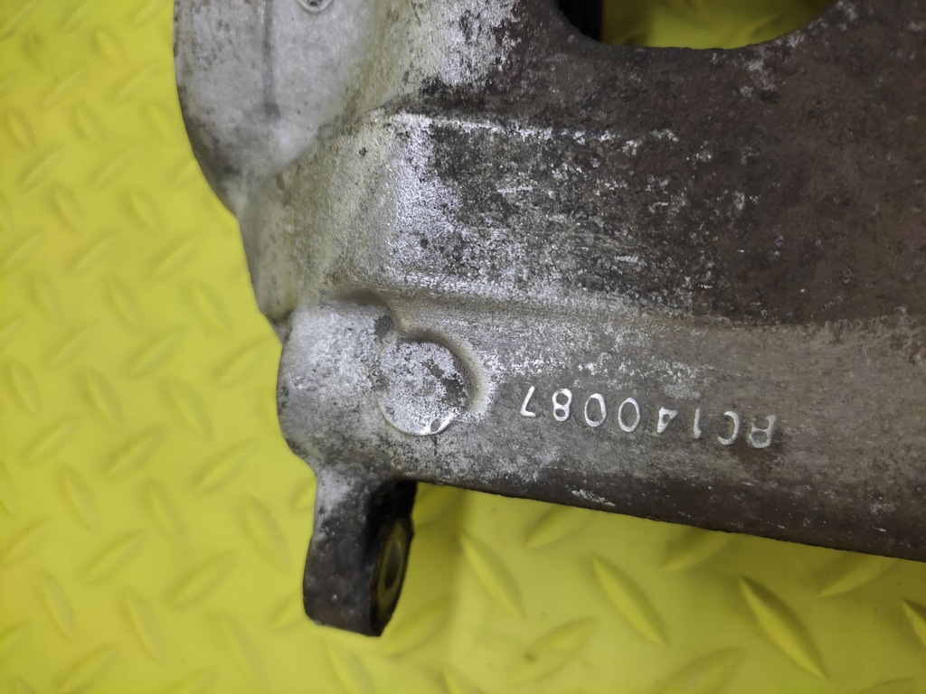 фото №6, Kia cerato 2.0 crdi супорт гальмівний лівий перед