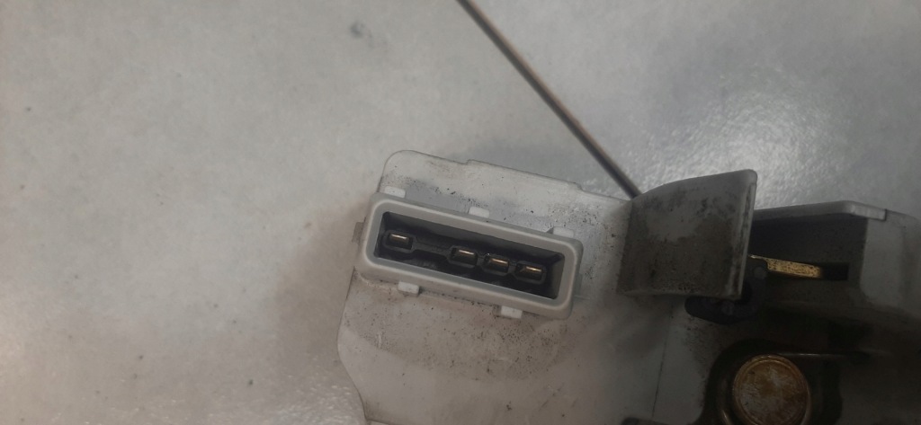 фото №4, Замок дверь правый задняя 406 2.0 hdi