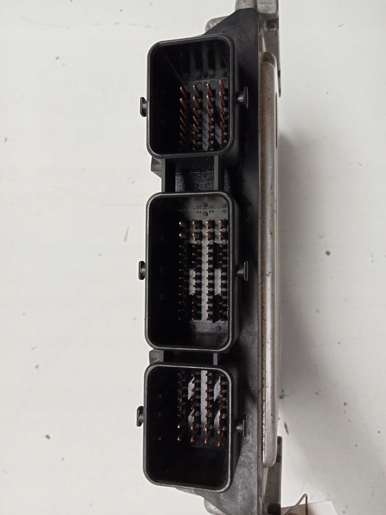 фото №9, Бортовий комп'ютер блок керування двигуна citroen 0281013872