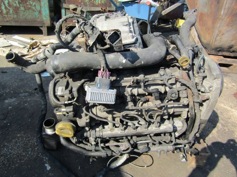 Opel zafira b двигатель 1,9cdti z19dth комплектный  150km в Украине