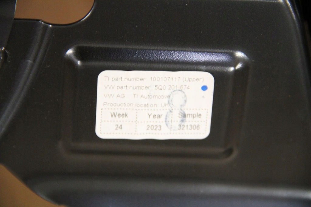 фото №6, Каркас pod аккумулятор vw golf 8 cupra formentor 5q0201674