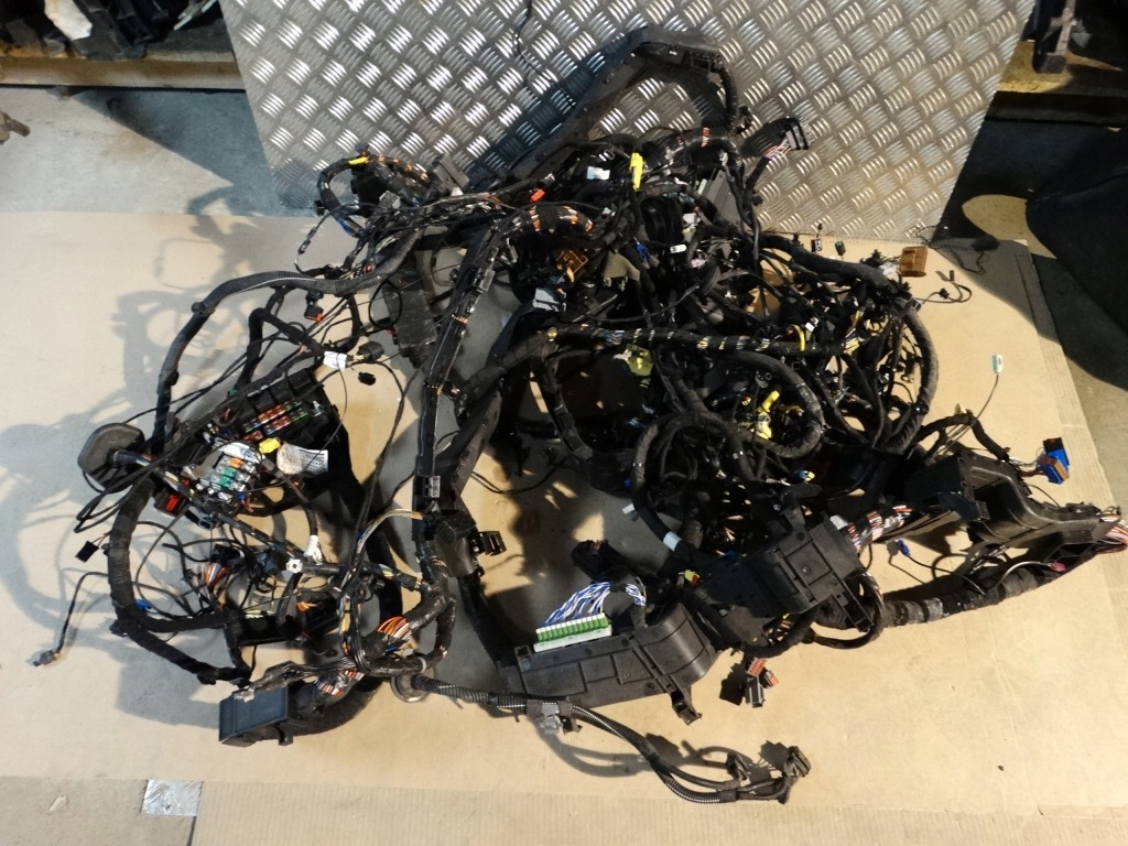 фото №1, Электропроводка maserati levante v6 3.0d lift