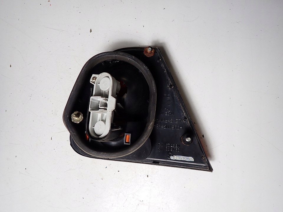 фото №8, Лампа задня права кришки mitsubishi carisma 96r 94