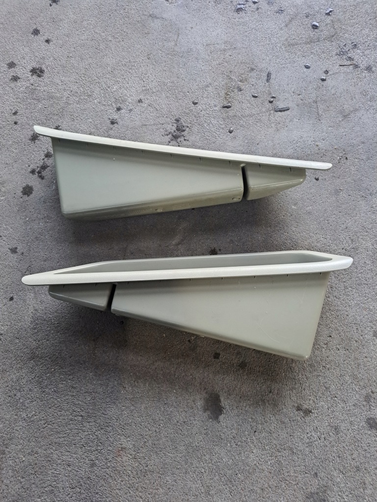 фото №1, Бардачок лівий lub правий полиця оббивка volvo fh 4