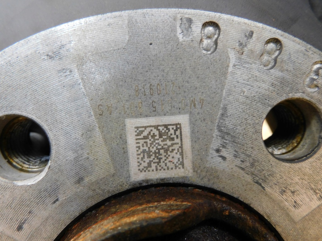 Audi q7 4m поворотний кулак ліва важелі амортизатор ступиця супорт привідний вал 4m0407241j Оригінал