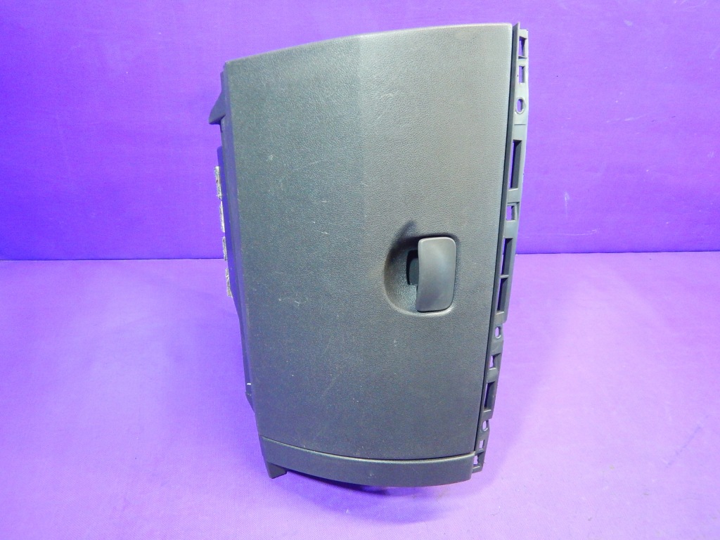 фото №1, Renault clio iii 3 05-09 бардачок пассажира