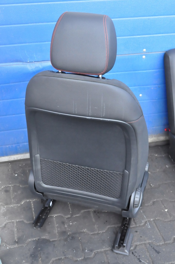 фото №14, Mercedes eqb x243 перехідник салону сидіння заднє сидіння сидіння обшивки