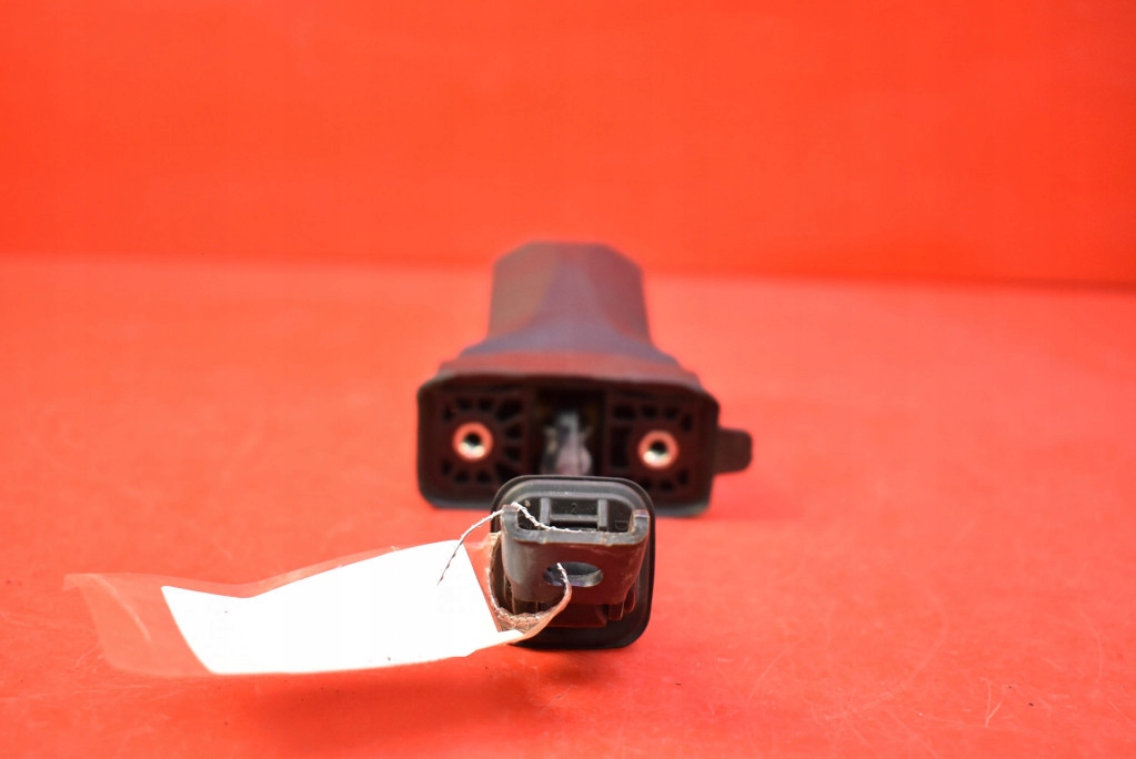 фото №5, Ограничитель дверь левый перед 6r0837267a vw polo 5 v 09-17