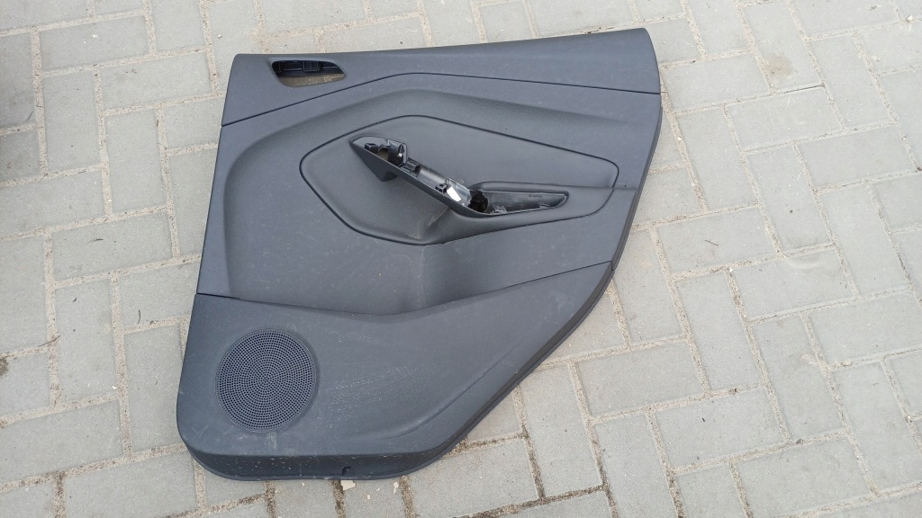 Купити Ford kuga mk2 рестайлінг  накладка оббивка двері правий задній задня шкіра