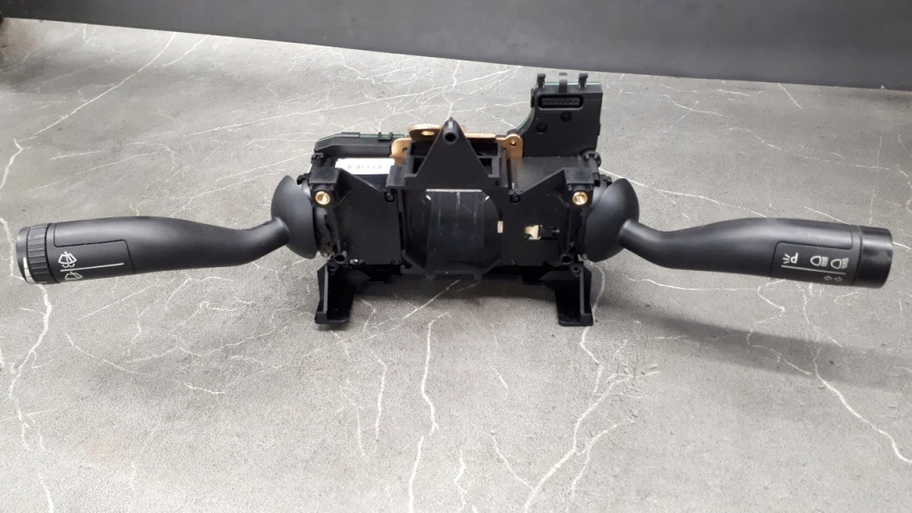 Купить 3d0953503a переключатель комбинированный vw phaeton