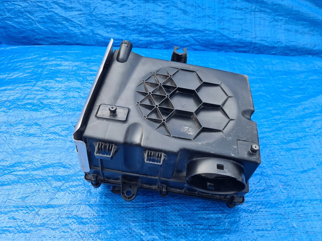 фото №8, Vw amarok 2.0tdi корпус фильтра воздуха комплектная 2h6129607f оригинал