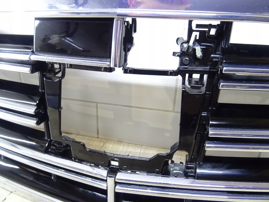 фото №10, Решётка радиатора решётка радиатора перед mercedes s-klasa w222 lift amg 18- a2228802500