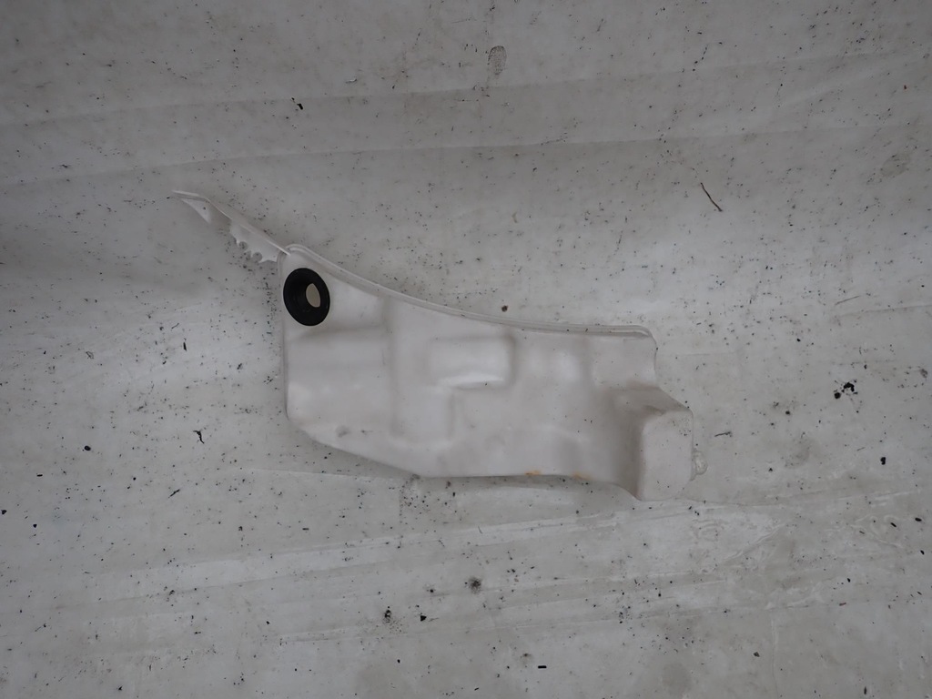 фото №1, Renault clio iv 4 12-19 бак омивача