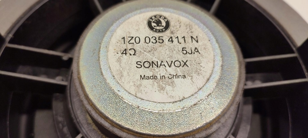 фото №4, Skoda octavia ii scout głośnk дверь перед 1z0035411n