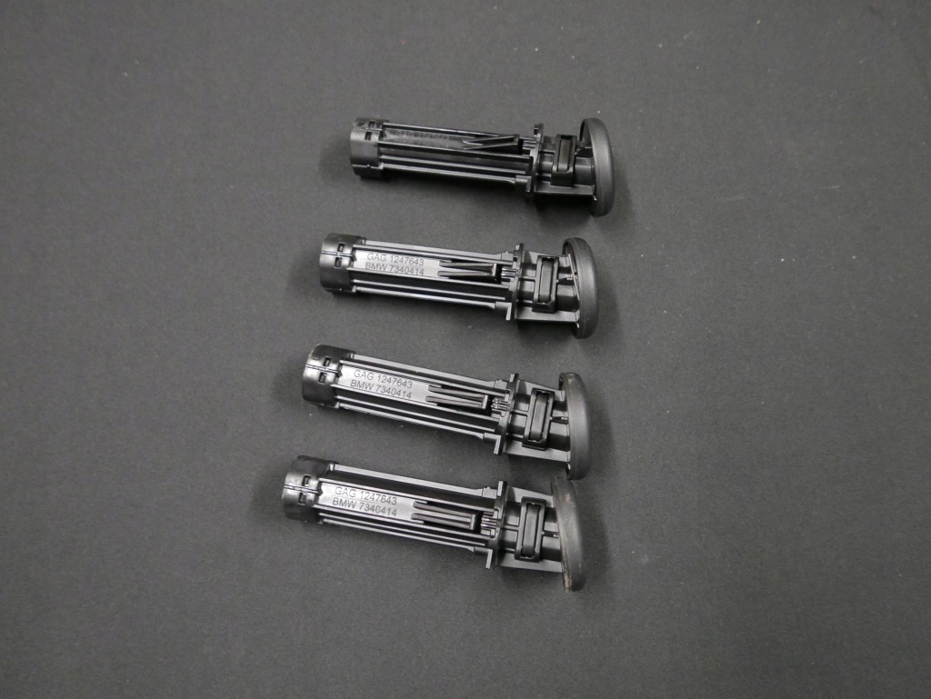 фото №1, Bmw f10 f11 f15 направляющая подголовник задняя 7340414