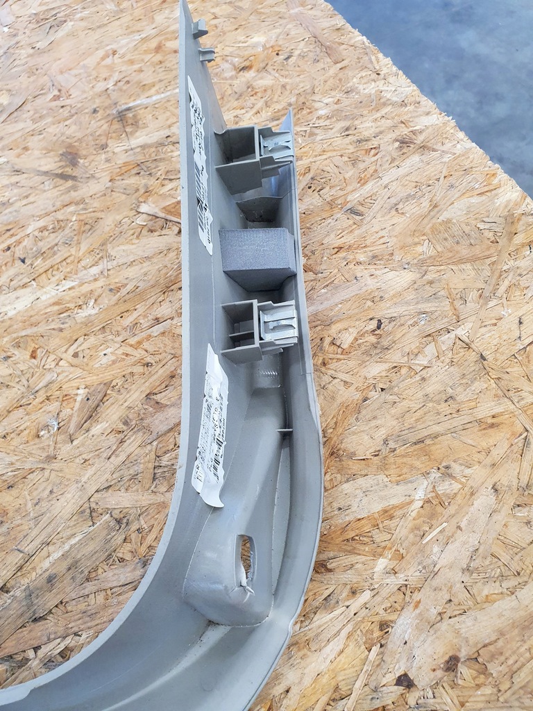 фото №7, Town & country пластик отделка багажника