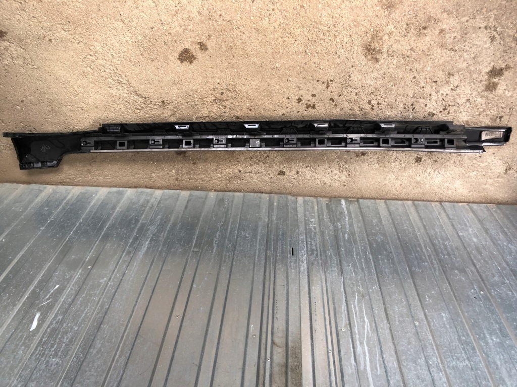 фото №5, Молдинг поріг права vw passat b8 viii 2014-