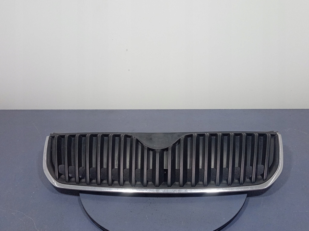 фото №1, Skoda superb ii решітка радіатора решітка радіатора 3t0853668a