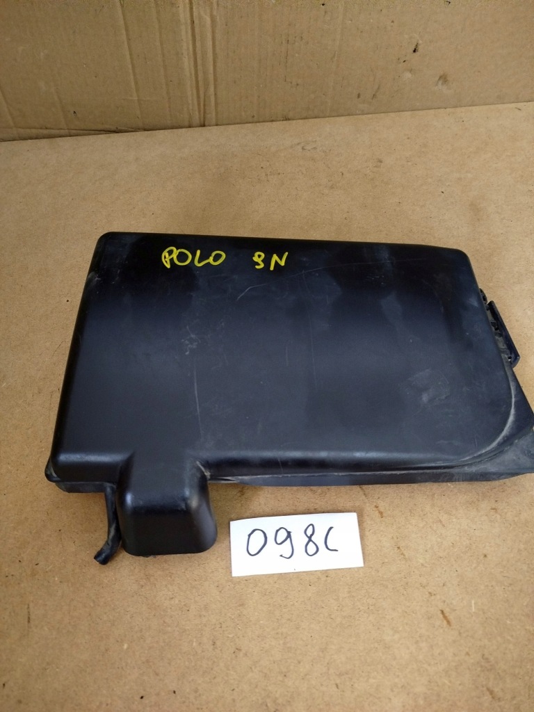 фото №1, Коробка запобіжників акумулятор volkswagen polo 9n