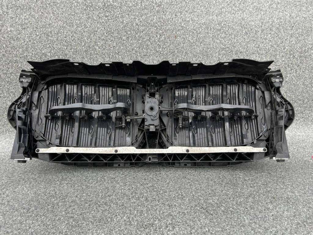 Решітка радіатора решітка радіатора жалюзі шторка bmw x6 g06 5113226775 9447386 bardzo ładna Київ