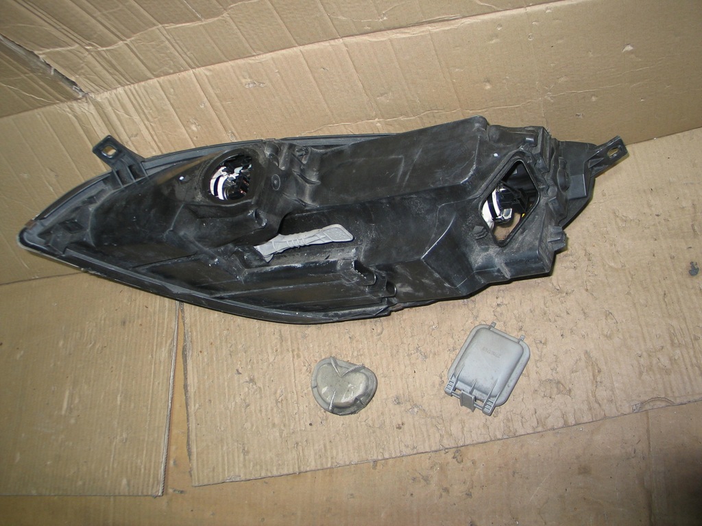 фото №13, Лампа перед mitsubishi colt 6 z30 04-08 europa