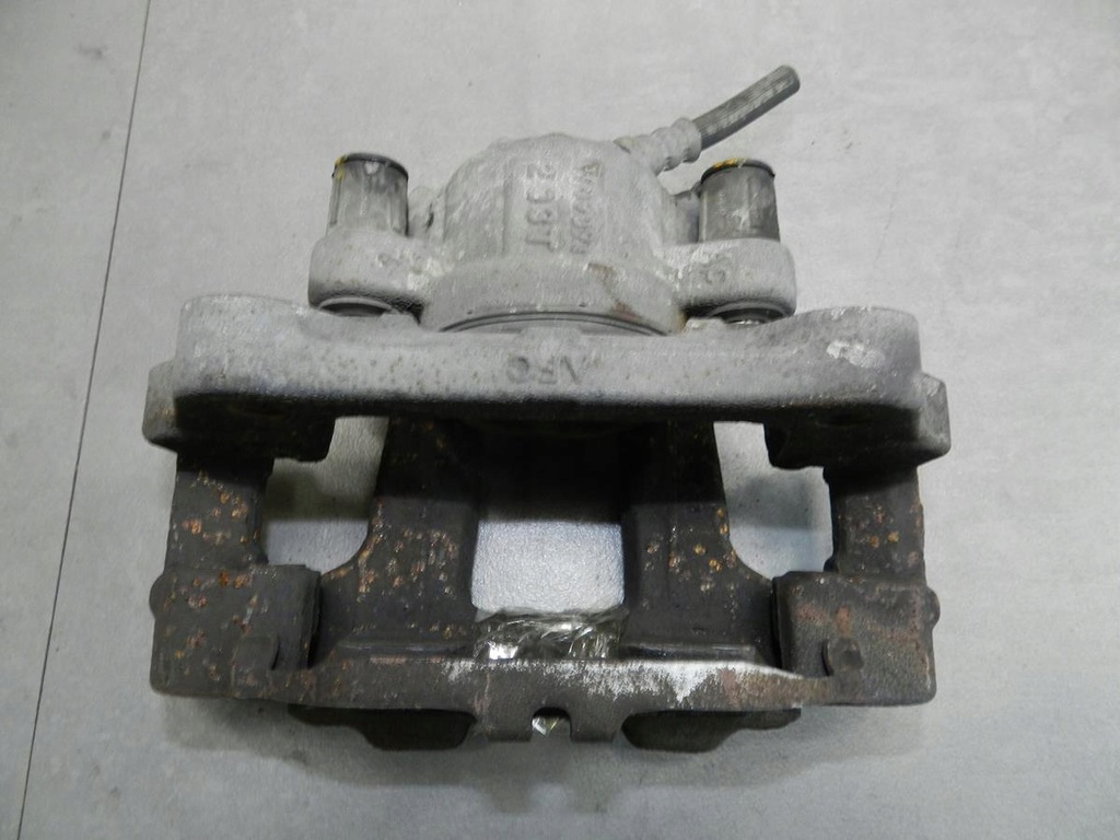 фото №4, Bmw 1 f20 118xd суппорт левый перед