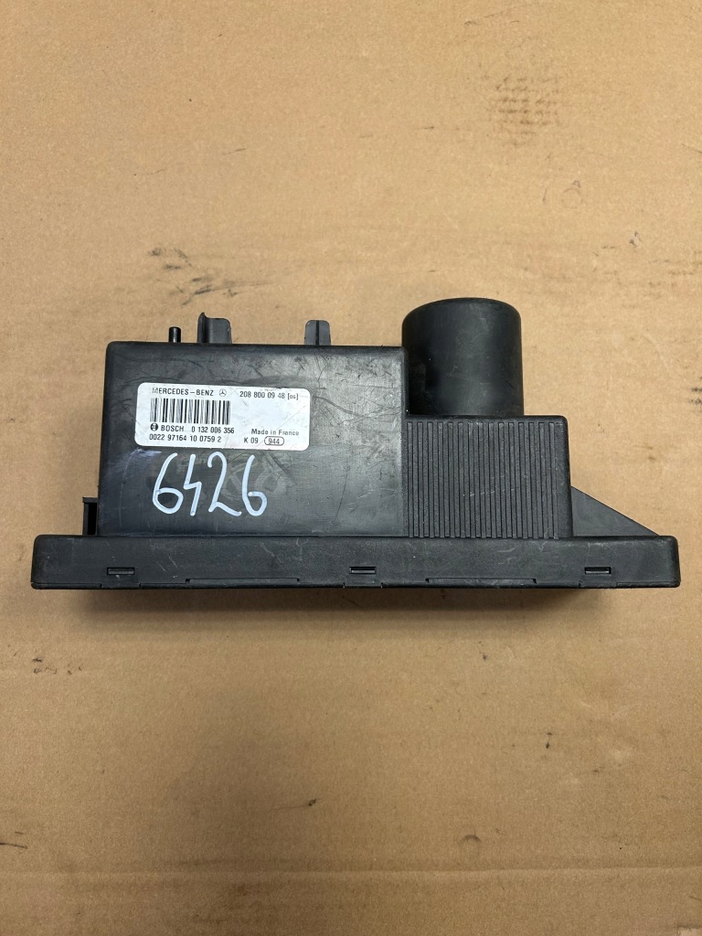 Купить Помпа центрального замка mercedes-benz оригинальный номер 2088000948