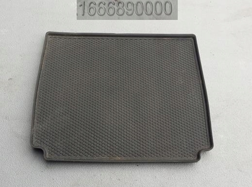 фото №1, Заглушка резиновый элемент mercedes w166 c292 1666890000