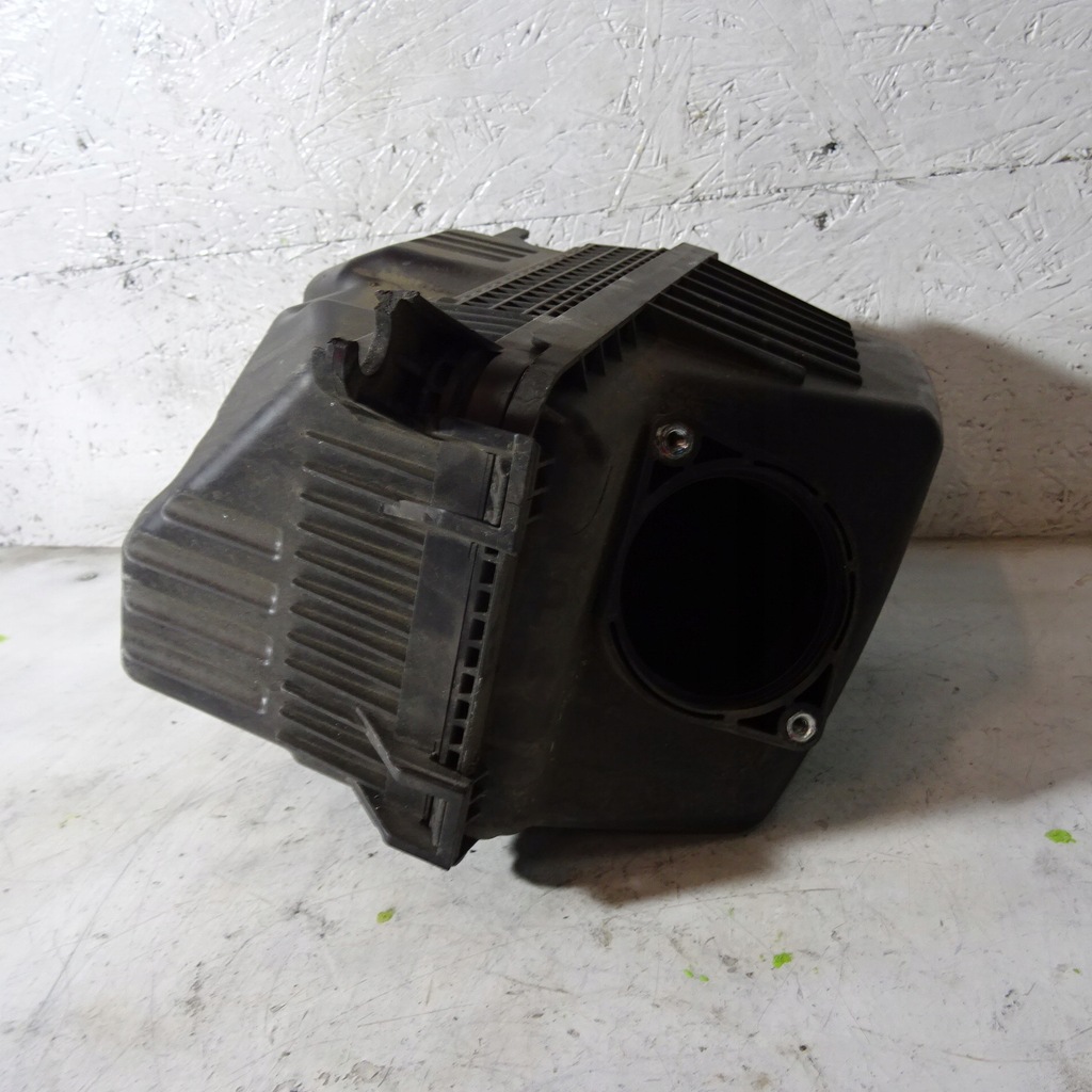 фото №4, Hyundai i40 корпус фильтра воздуха 28110-3z300