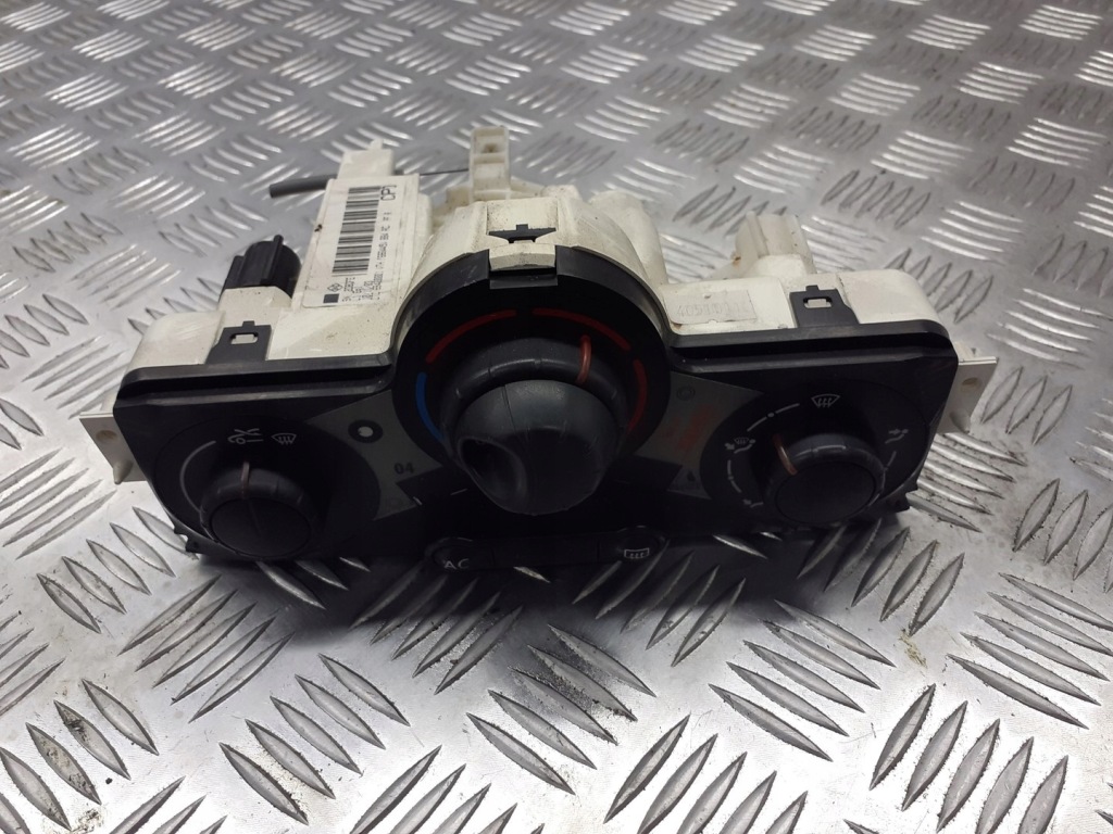 фото №1, Панель управление обдув renault megane ii 666445v