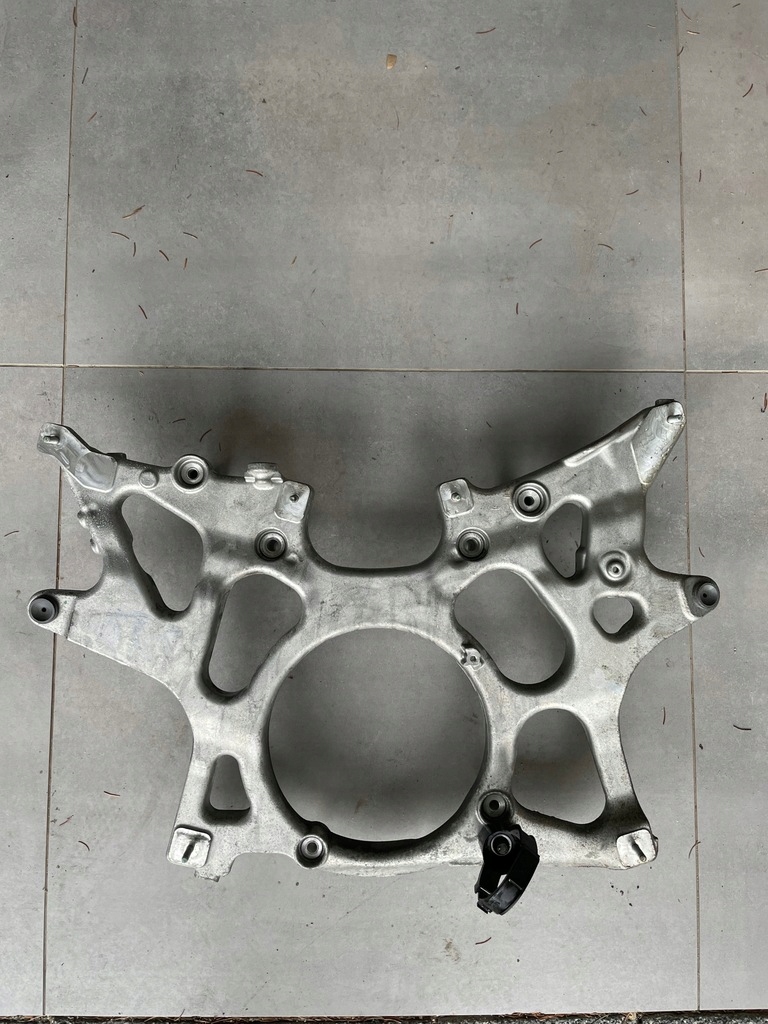 фото №1, Кронштейн двигателя alfa romeo giulia qv