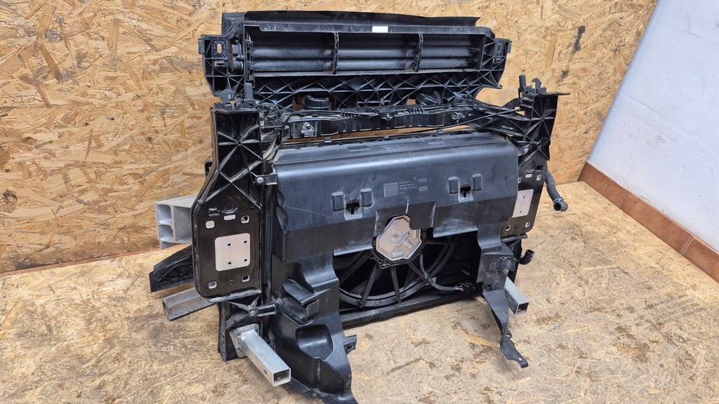 фото №6, Pas передний kompletny радиатор audi e-tron q8 e-tron 55 300kw 408km