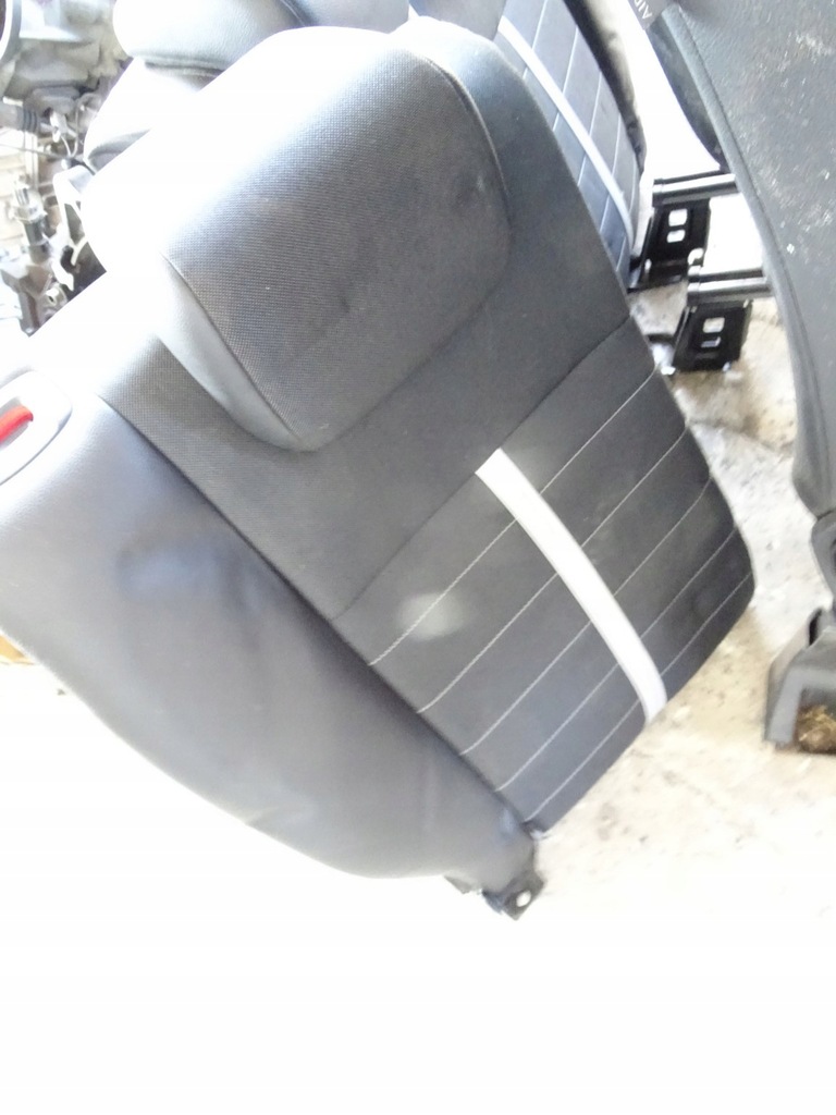 фото №12, Ford kuga mk1 сидіння заднє сидіння pół шкіра комплект